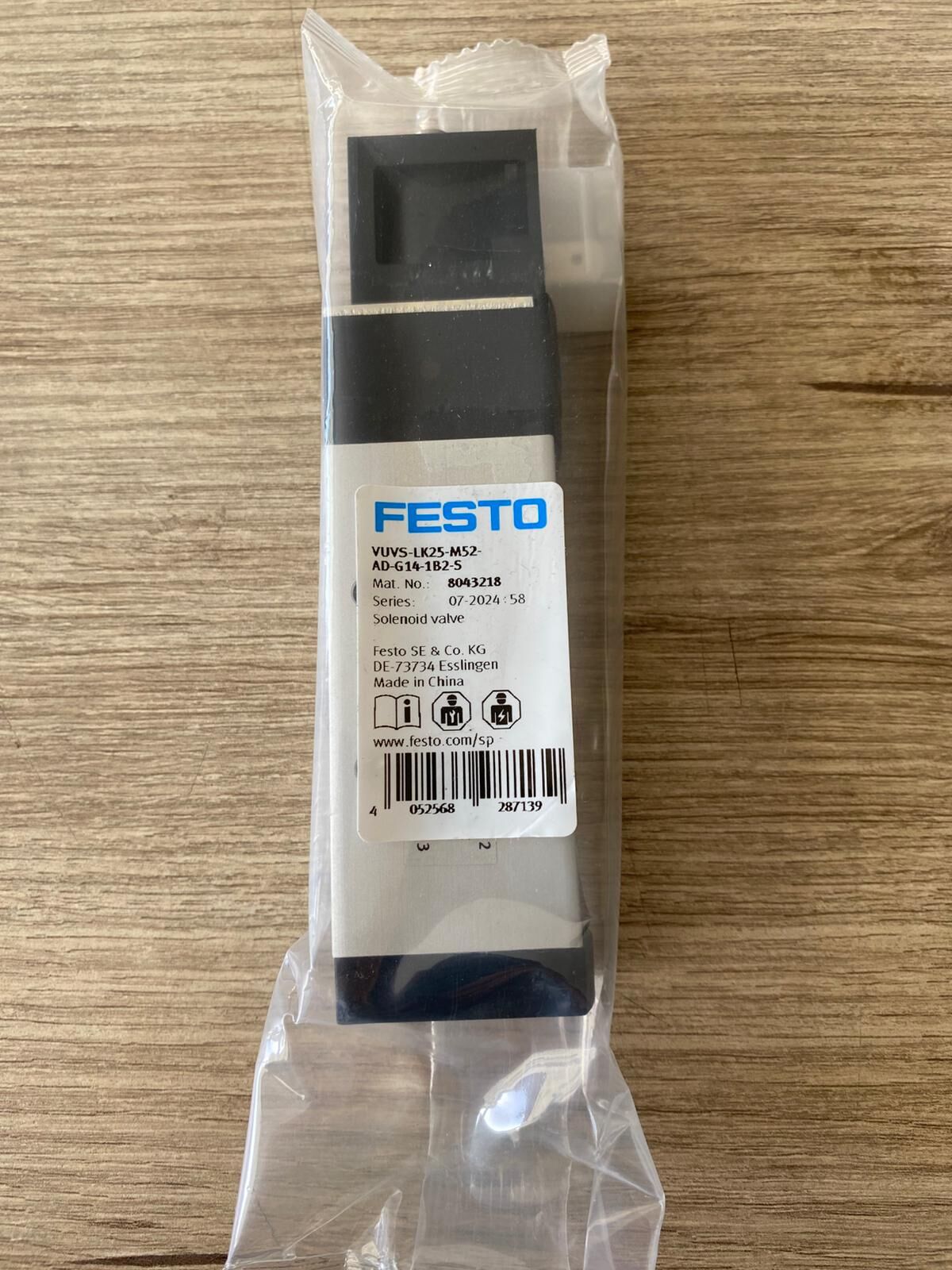 VUVS-LK25-M52-AD-G14-1B2-S